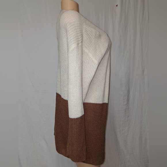 Mine New  Cream and Brown Colorblock Cardigan Size L - Picture 16 of 16